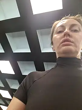 Miss    Mia  online show from 03.07.26