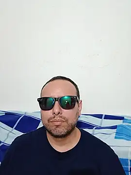 Snapshot of ElSunEagle chatting on 06.22.26 ElSunEagle online show from 06.22.26