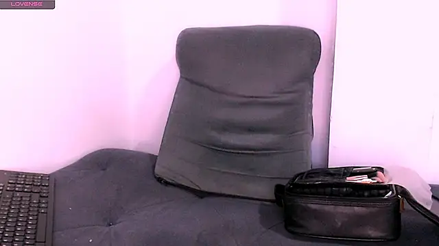 sofi-rojas1 online show from 03.28.26