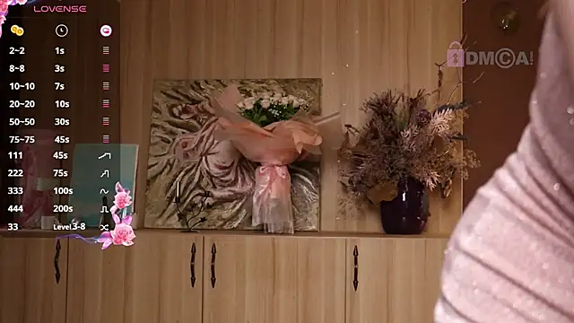 Snapshot of steffania- chatting on 01.27.25 steffania- online show from 01.27.25