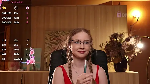 Snapshot of steffania- chatting on 02.16.25 steffania- online show from 02.16.25