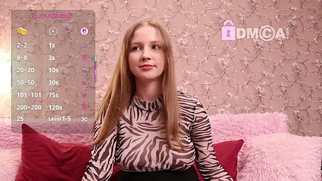 Snapshot of steffania- chatting on 10.08.25 steffania- online show from 10.08.25