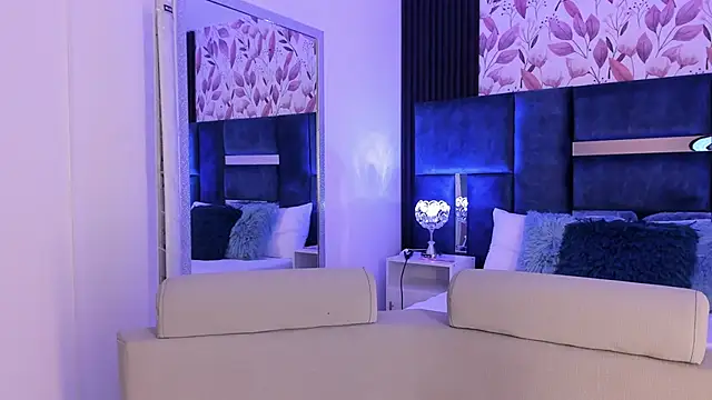 GiselOrtiz online show from 01.06.25