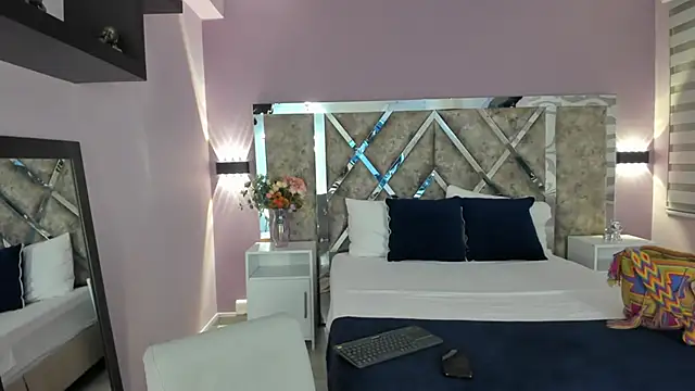 GiselOrtiz online show from 01.18.25