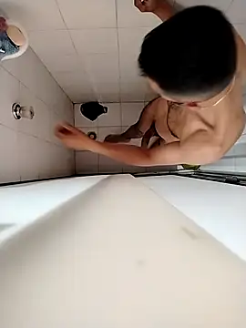 Danielitohot23cm online show from 10.30.25