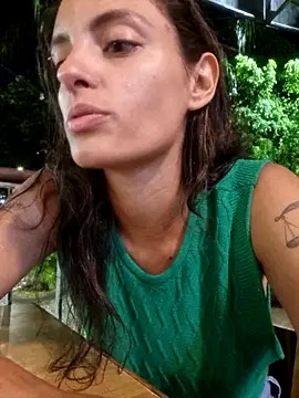 Snapshot of liquorlipsoficial chatting on 01.29.25 liquorlipsoficial online show from 01.29.25