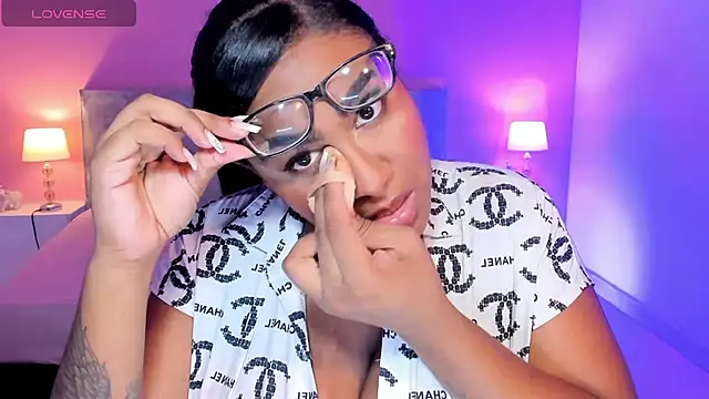 BlakmillerrGilson online show from 09.29.25