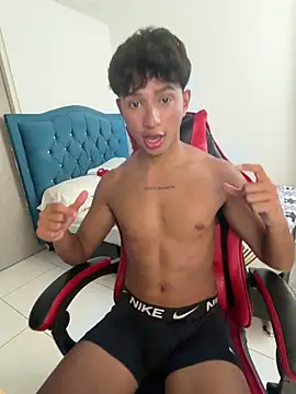 Leonarrrd 01 online show from 02.26.26