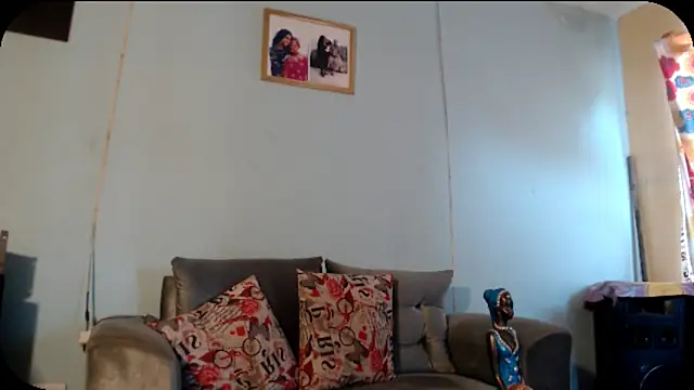 Amazing12inch online show from 12.04.24