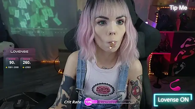 Kerry Kirk online show from 11.26.25