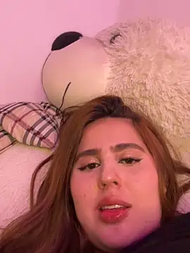 ValerieHilton online show from 11.16.25