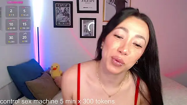 Snapshot of lilyy_evanss chatting on 02.03.25 lilyy evanss online show from 02.03.25