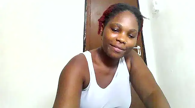 Snapshot of SexyKimberly23 chatting on 02.07.25 SexyKimberly23 online show from 02.07.25