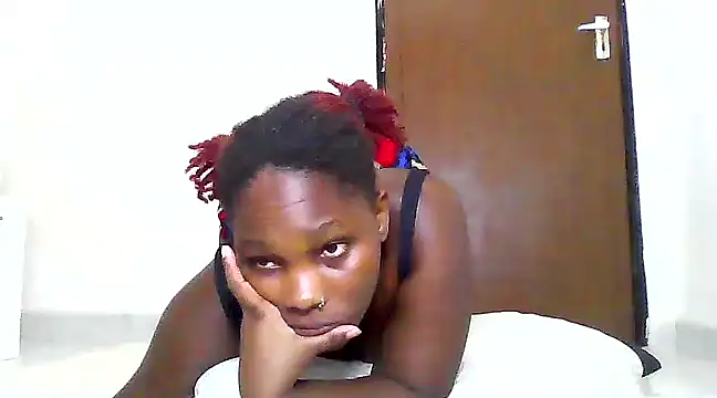 Snapshot of SexyKimberly23 chatting on 02.17.25 SexyKimberly23 online show from 02.17.25