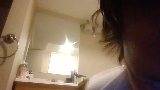 Snapshot of Buddy_Cuck chatting on 09.11.25 Buddy Cuck online show from 09.11.25