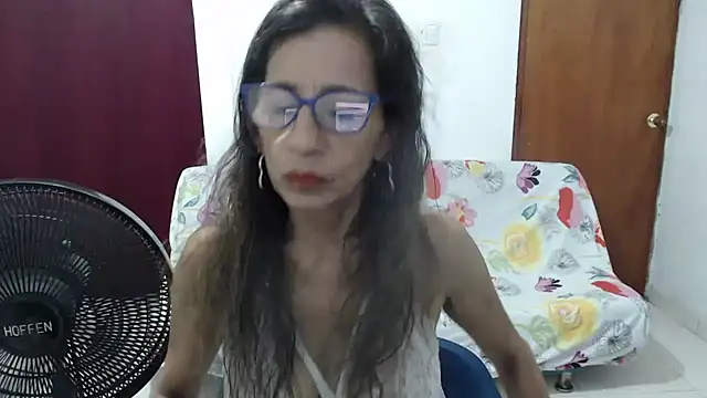 luz stella online show from 02.25.25