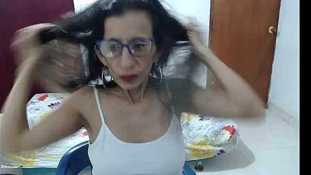 luz stella online show from 09.18.25