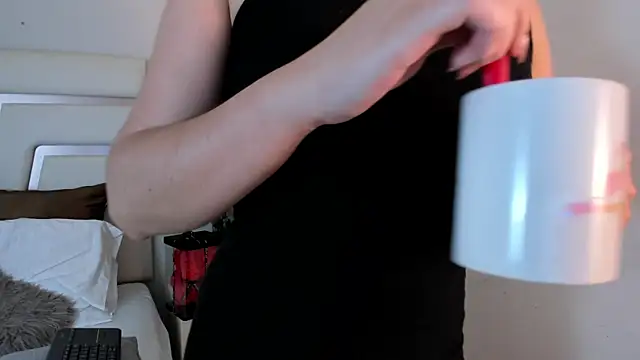 CamilaSofiia online show from 03.03.25