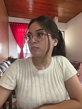 CamilaSofiia online show from 03.12.26