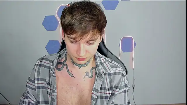 Chris Tyson online show from 12.04.24