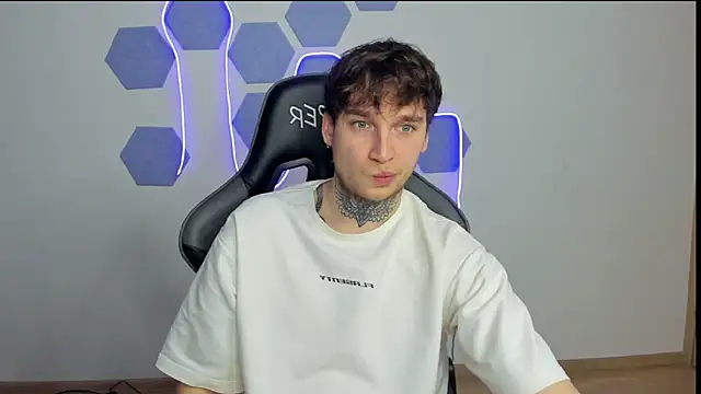 Chris Tyson online show from 12.19.24