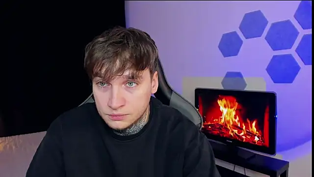 Chris Tyson online show from 02.11.25