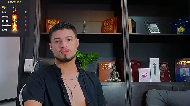 EdwardRoss  online show from 09.22.25