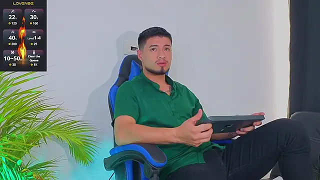 EdwardRoss  online show from 10.14.25