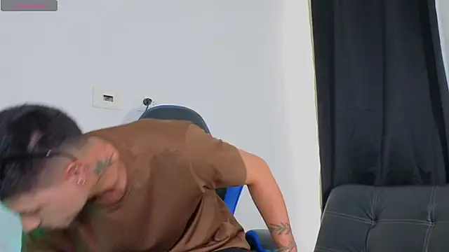 EdwardRoss  online show from 11.20.25