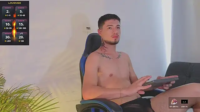 EdwardRoss  online show from 04.18.26