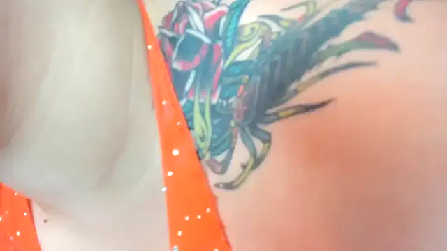 Snapshot of Persiasparadise chatting on 10.03.25 Persiasparadise online show from 10.03.25