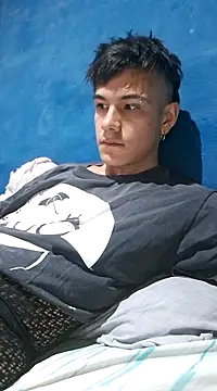 Snapshot of LYZBORNHD chatting on 01.20.25 LYZBORNHD online show from 01.20.25