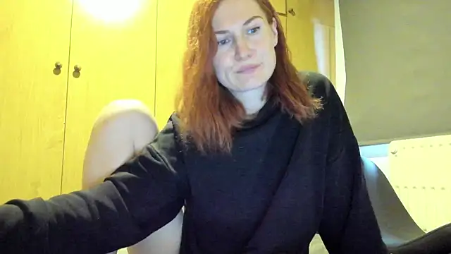 Snapshot of Sheandhim23 chatting on 02.15.25 Sheandhim23 online show from 02.15.25
