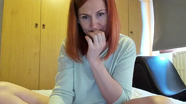 Snapshot of Sheandhim23 chatting on 02.23.25 Sheandhim23 online show from 02.23.25