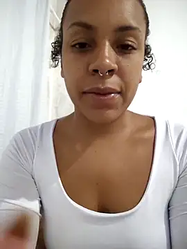 Julia Pretinha online show from 03.22.26