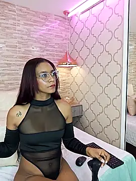 ZoeSmitth online show from 10.01.25