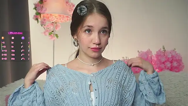 AmiLewis online show from 10.09.25