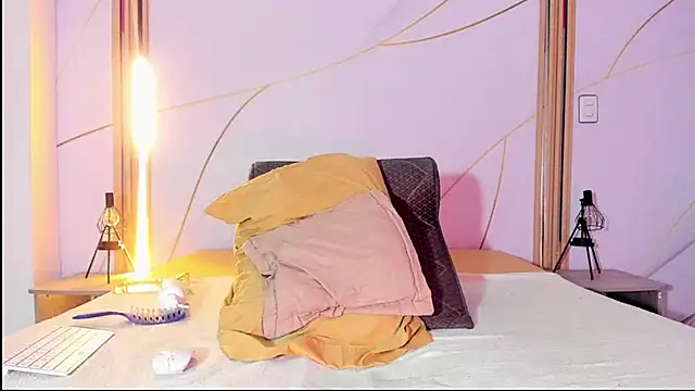 Snapshot of CheryHandsome chatting on 03.03.25 CheryHandsome online show from 03.03.25