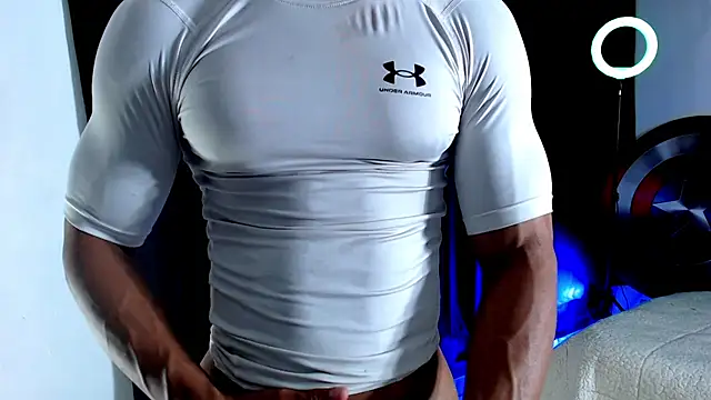 Antonywebb94 online show from 11.04.25