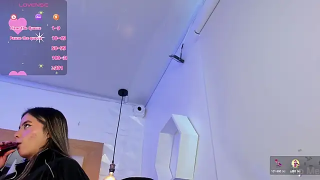 ary cooper  online show from 10.11.25