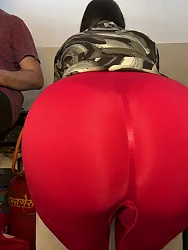 Snapshot of Miss__Malaika chatting on 01.01.25 Miss  Malaika online show from 01.01.25