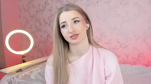 Snapshot of milky_waybaby chatting on 03.22.25 milky waybaby online show from 03.22.25