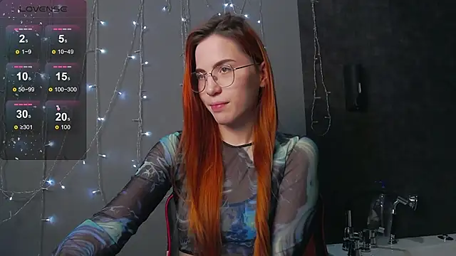 EmilyKents online show from 12.22.24
