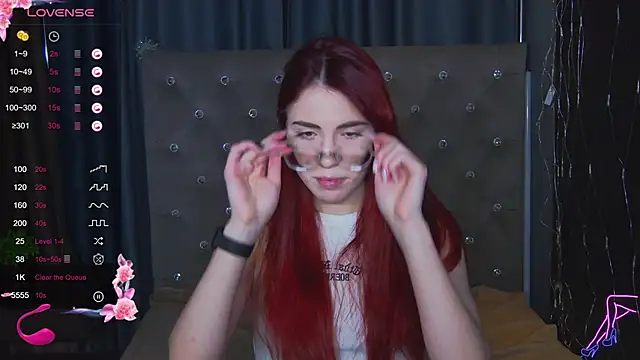 EmilyKents online show from 03.03.25