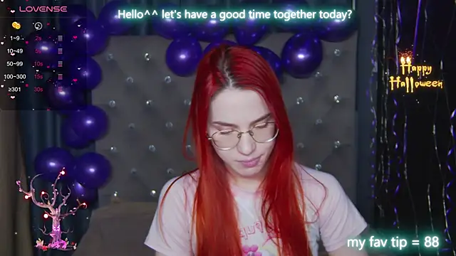 EmilyKents online show from 10.24.25