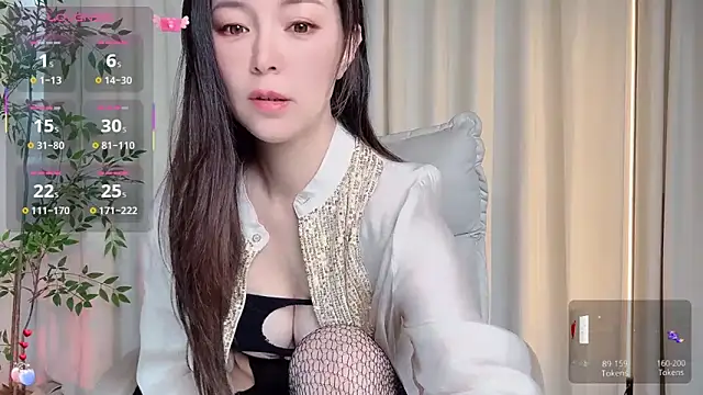 Ada-xixi online show from 11.10.25