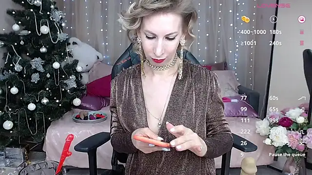 AdrianaSea online show from 12.11.24