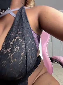 Snapshot of BoobiesGalore chatting on 03.02.26 BoobiesGalore online show from 03.02.26