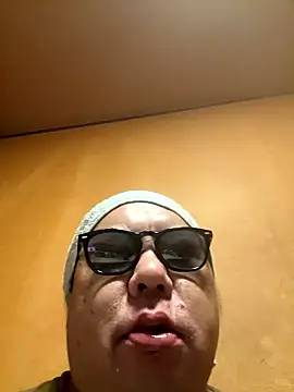 punk0805 online show from 09.25.25