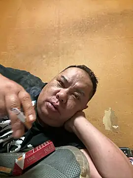 punk0805 online show from 10.10.25